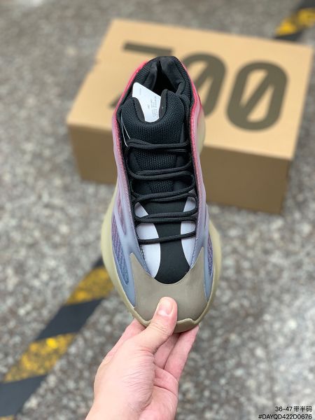 Adidas Yeezy 700 V3 2022新款 霓虹漸變男女款復古老爹鞋47