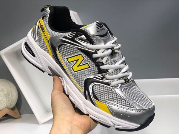 New Balance 2020新款 紐巴倫復古風格情侶款老爹鞋