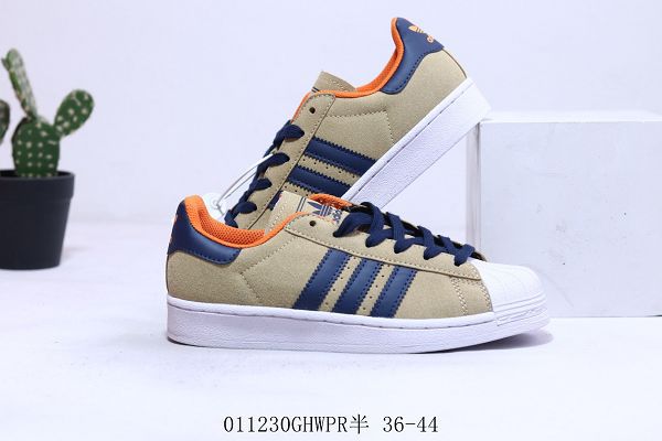 Adidas Superstar 2021新款 三葉草貝殼頭翻毛皮男女款板鞋