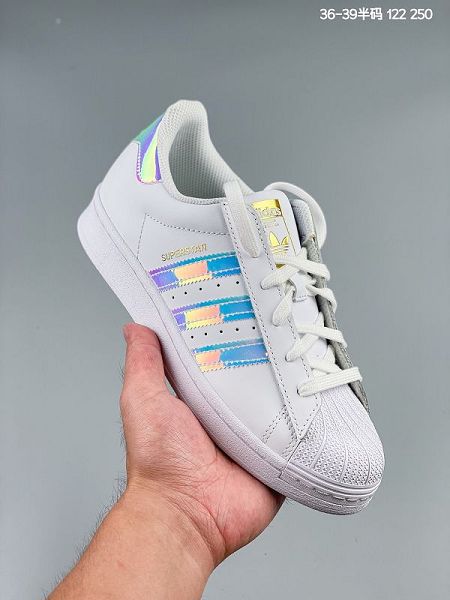 Adidas Originals Superstar 2021新款 女款貝殼頭經典百搭休閑運動板鞋 帶半碼