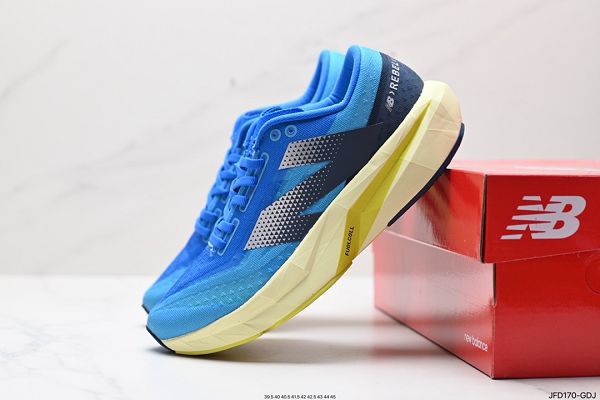 New Balance FuelCell SuperComp Elite v4 2024男生運動舒適耐磨 低幫休閒跑步鞋 男款