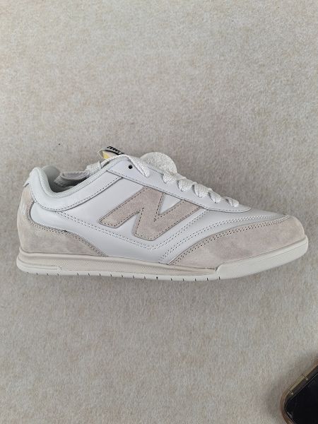 New Balance 2024新款男女生新百倫輕盈透氣休閒鞋