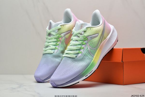 Nike Zoom WINFLO 39 2022新款 登月39代輕質透氣男款運動跑步鞋