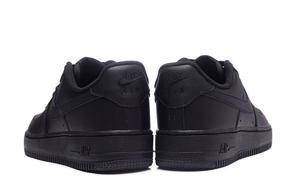 Nike Air Force 1 07 空軍一號基本款 情侶款休閒板鞋