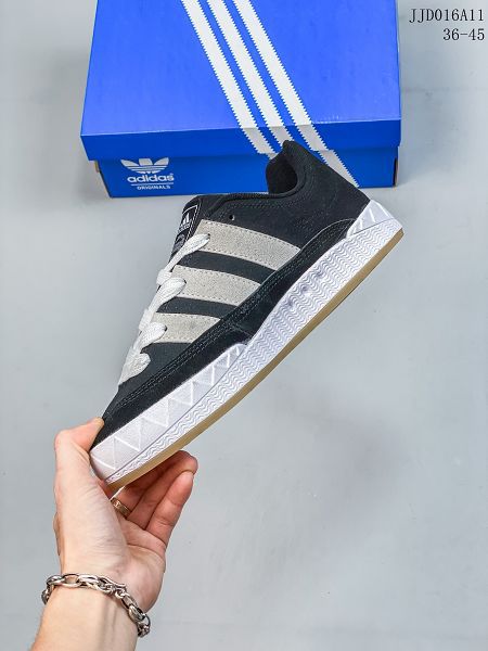 Atmos x Adidas Adimatic Low 2023新款 馬蒂奇系列男女款低幫復古鯊魚麵包滑板鞋