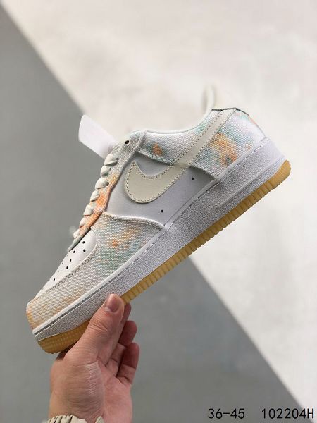 Nike Air Force 1 Low 2024全新配色男女款低幫板鞋